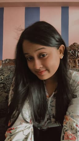 Graphics & Design Associate